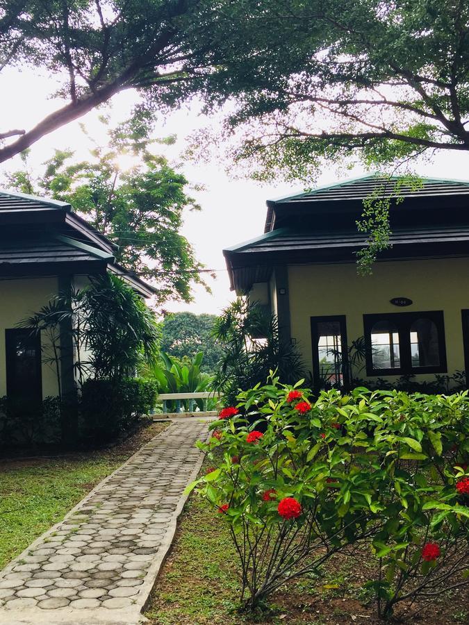 Khaolak Hillside Villa カオラック エクステリア 写真