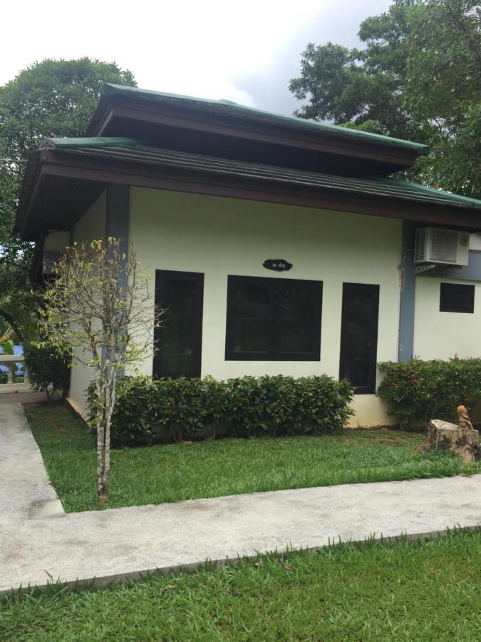 Khaolak Hillside Villa カオラック エクステリア 写真